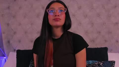 Snapshot of dafne_bss chatting on 18, 7, 2026 dafne_bss online show from 18, 7, 2026