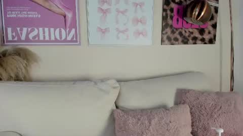 Snapshot of dafne_hillss chatting on 1, 7, 2026 dafne_hillss online show from 1, 7, 2026