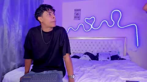 Snapshot of dafnezahiraa_ chatting on 5, 10, 2025 dafnezahiraa  online show from 5, 10, 2025