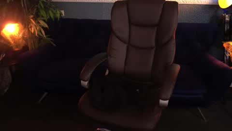 Dafni Mon online show from 19, 10, 2025