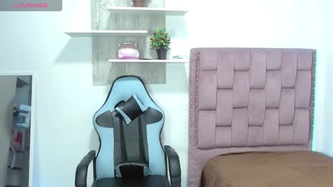 DAFNNE online show from 14, 1, 2025