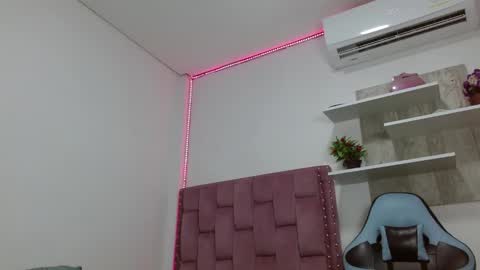 DAFNNE online show from 29, 1, 2025