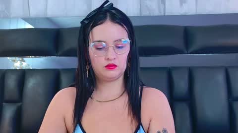 Dahiana online show from 5, 11, 2025