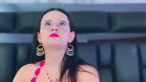 Dahiana online show from 19, 2, 2026