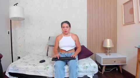 Snapshot of dahianeconnor chatting on 9, 1, 2026 Dahiane Connor online show from 9, 1, 2026