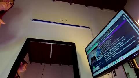 Dahian Fox online show from 10, 3, 2025