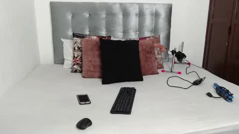 Daiisha.. online show from 5, 11, 2025