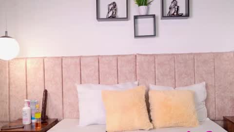 Juls online show from 7, 1, 2026