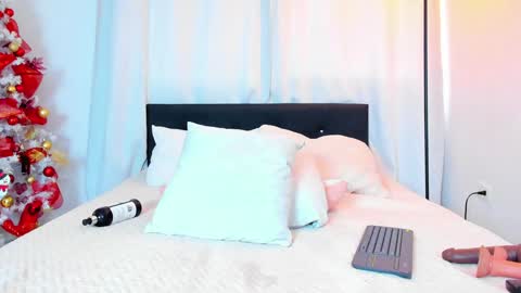 Snapshot of dailasmith chatting on 2, 1, 2025 Daila Smith  online show from 2, 1, 2025