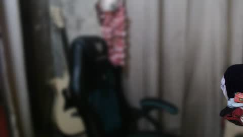 Snapshot of dailylush chatting on 23, 6, 2026 Kim online show from 23, 6, 2026