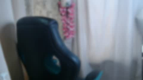Snapshot of dailylush chatting on 29, 7, 2026 Kim online show from 29, 7, 2026