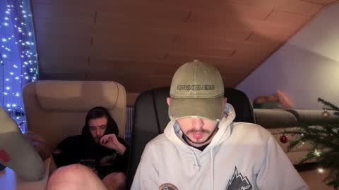 Snapshot of daimon_hall chatting on 6, 1, 2025 Daimon online show from 6, 1, 2025