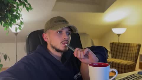 Snapshot of daimon_hall chatting on 15, 11, 2025 Daimon online show from 15, 11, 2025