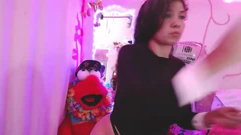 Snapshot of daina_flower chatting on 23, 6, 2026 DAINA online show from 23, 6, 2026