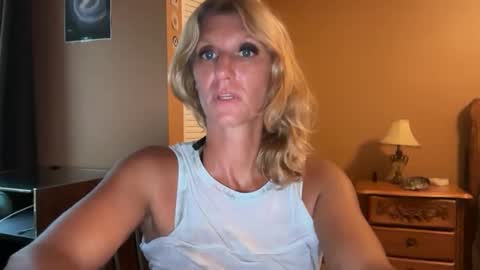 Daisy137 online show from 10, 9, 2025