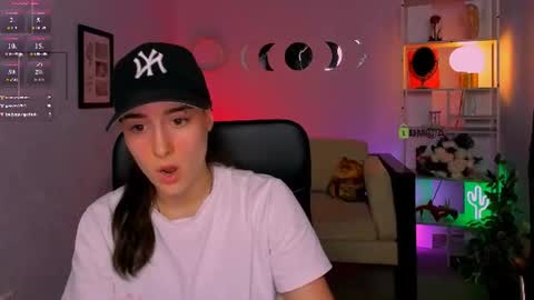 Snapshot of daisy_baby_ chatting on 23, 6, 2026 daisy online show from 23, 6, 2026