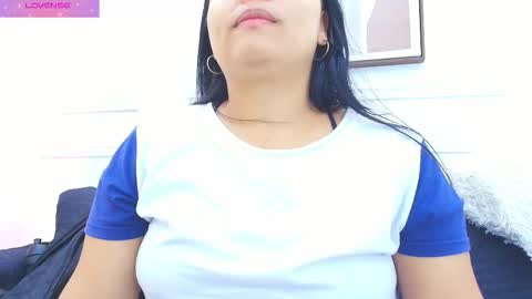 Daisy Price online show from 15, 11, 2025