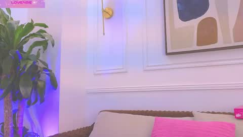 Daisy Price online show from 2, 6, 2026
