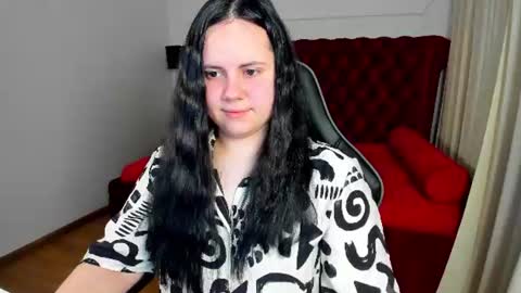 Snapshot of daisyharts chatting on 24, 6, 2026 DaisyHarts online show from 24, 6, 2026