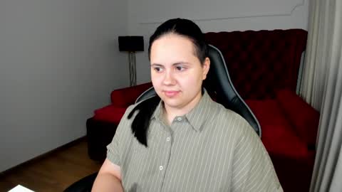 Snapshot of daisyharts chatting on 30, 6, 2026 DaisyHarts online show from 30, 6, 2026