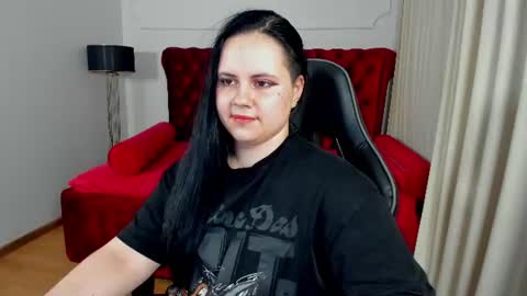 Snapshot of daisyharts chatting on 26, 7, 2026 DaisyHarts online show from 26, 7, 2026