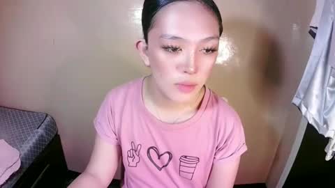 Snapshot of daisylira chatting on 13, 12, 2024 LILY christmas wish breast implant online show from 13, 12, 2024