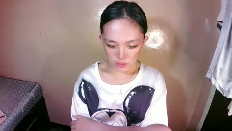 Snapshot of daisylira chatting on 14, 12, 2024 LILY christmas wish breast implant online show from 14, 12, 2024