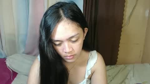 Snapshot of daisylira chatting on 22, 1, 2025 LILY christmas wish breast implant online show from 22, 1, 2025