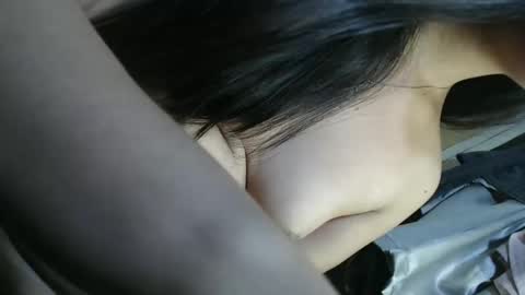 Snapshot of daisylira chatting on 1, 3, 2025 LILY christmas wish breast implant online show from 1, 3, 2025