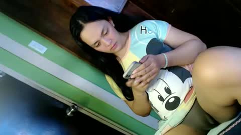 Snapshot of daisylira chatting on 14, 10, 2025 LILY christmas wish breast implant online show from 14, 10, 2025