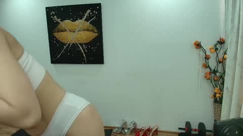 Daisyy online show from 14, 5, 2026