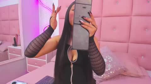 Mariana online show from 15, 11, 2025