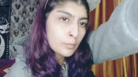    --  -- help me reach 100 hands up  online show from 5, 2, 2025