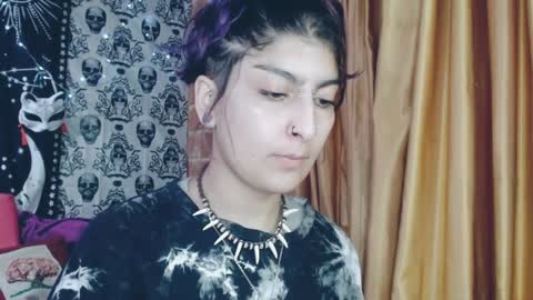    --  -- help me reach 100 hands up  online show from 9, 2, 2025