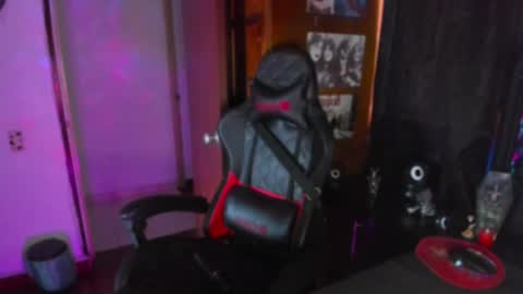 Dakota Crab online show from 26, 1, 2025