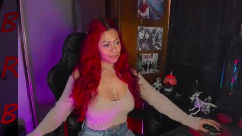 Dakota Crab online show from 4, 3, 2025