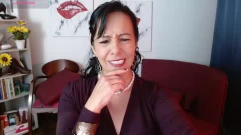 Snapshot of dakota_jobs chatting on 14, 11, 2025 Dakota Jobs online show from 14, 11, 2025