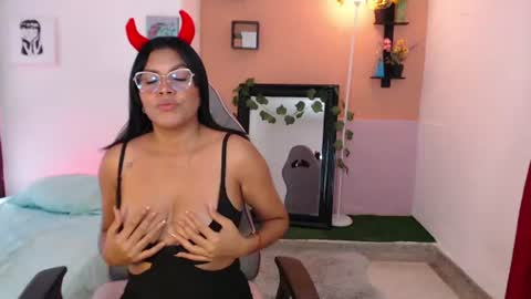 Snapshot of dakota_rox chatting on 13, 6, 2026 Dakota 3 online show from 13, 6, 2026