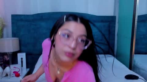 Dakota Simon online show from 29, 1, 2025