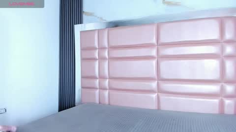 dakotastarkx online show from 18, 12, 2025