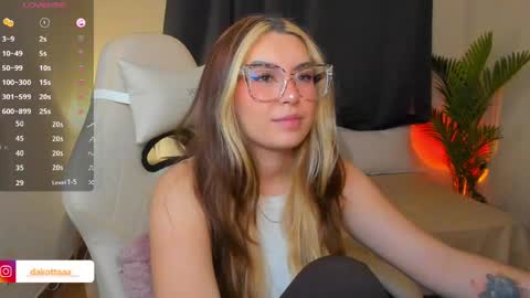 Snapshot of dakottaa__ chatting on 29, 5, 2026 dakottaa__ online show from 29, 5, 2026