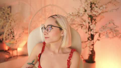 Dalahia Rush online show from 7, 2, 2025