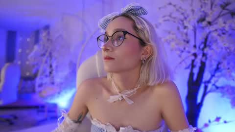 Dalahia Rush online show from 25, 2, 2025