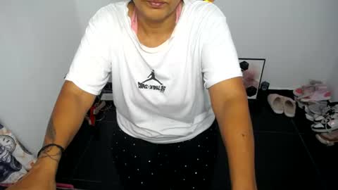 Snapshot of daleska_delicious1 chatting on 24, 6, 2026 daleska_delicious1 online show from 24, 6, 2026