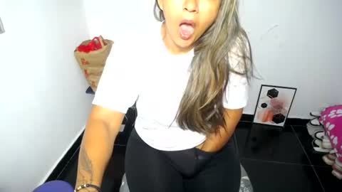 Snapshot of daleska_delicious1 chatting on 5, 7, 2026 daleska_delicious1 online show from 5, 7, 2026
