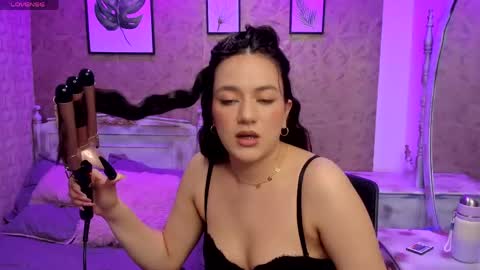 Snapshot of dali_collin chatting on 7, 5, 2026 dali_collin online show from 7, 5, 2026