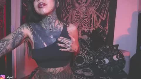 dalia_vorhees online show from 13, 1, 2026