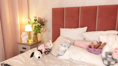 Dalia bondage online show from 4, 4, 2026