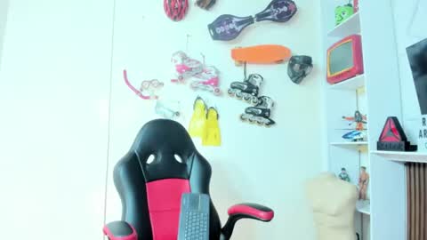 Snapshot of daliila_queen chatting on 23, 6, 2026 dalila online show from 23, 6, 2026