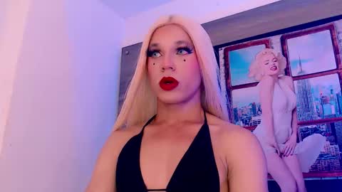         online show from 25, 11, 2025